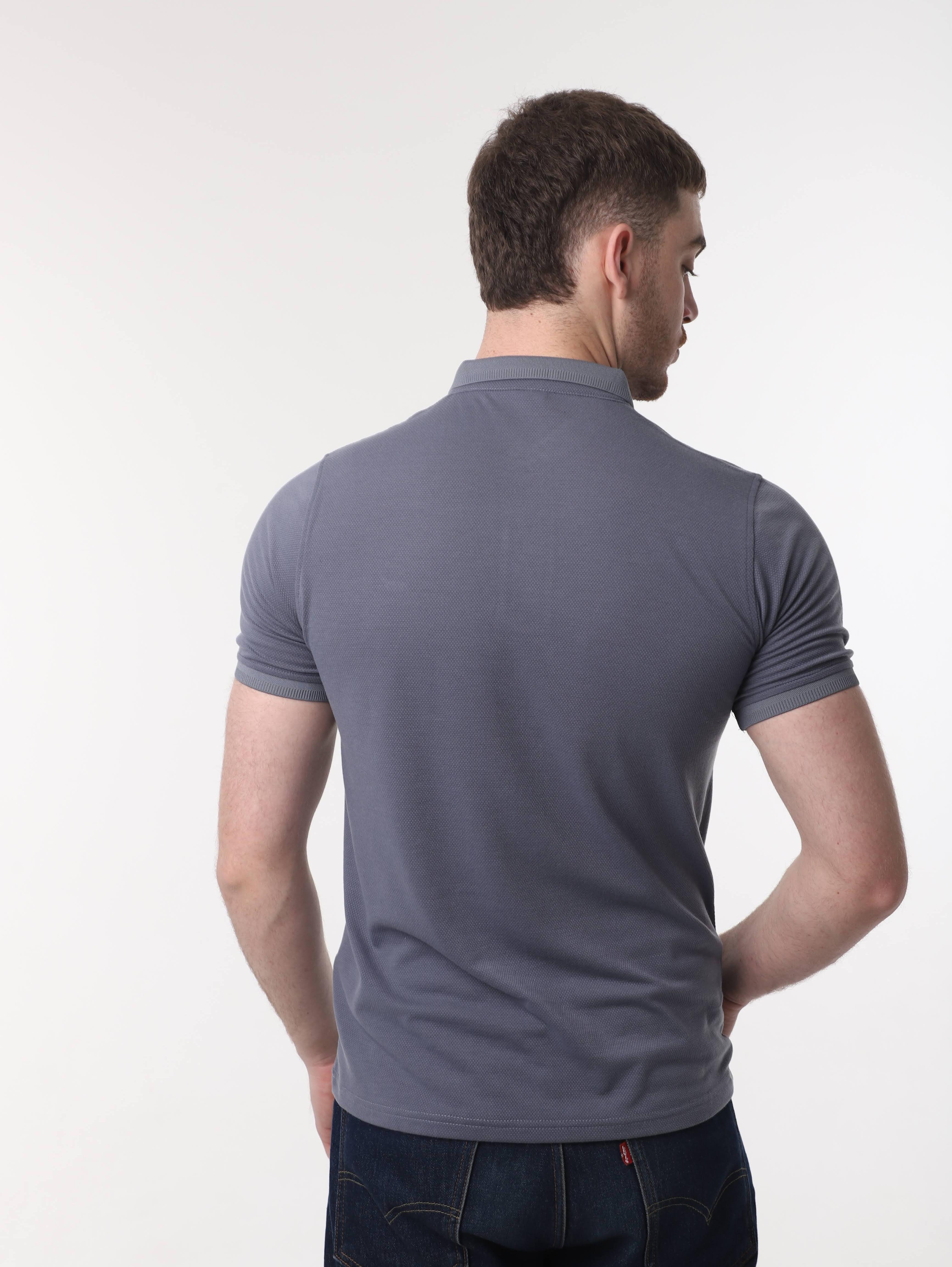                                           Артикул: D-060, размер:48-56 Артикул: D-066, размер:54-62 цвет: тёмно-серый батник
                                        